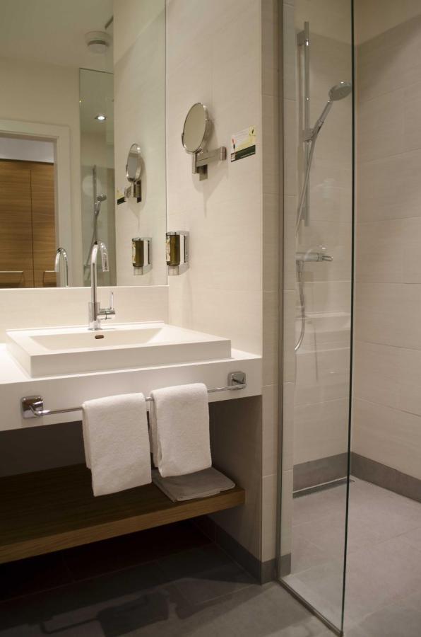 Hotel Staribacher Suedsteiermark Leibnitz Room photo
